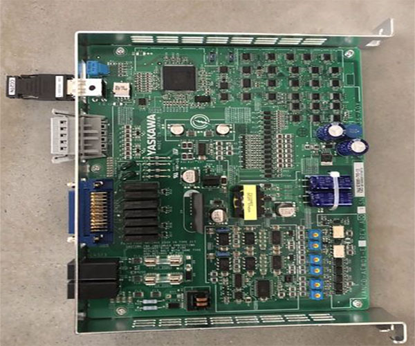 �����C����  ��������