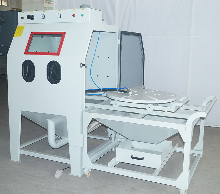 提升加工效率，箱體手動(dòng)噴砂機(jī)讓汽車(chē)零部件閃耀